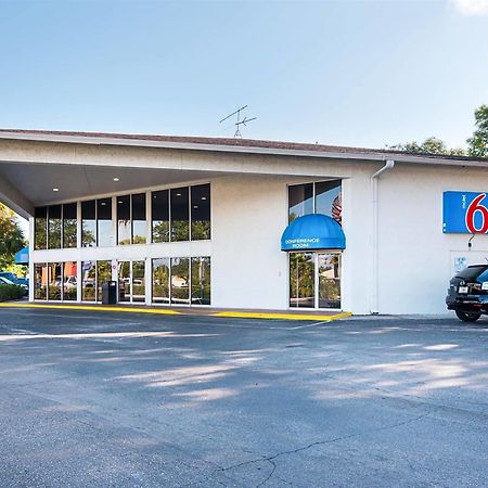 Motel 6-Tampa, Fl - Fairgrounds Heartland Exterior foto